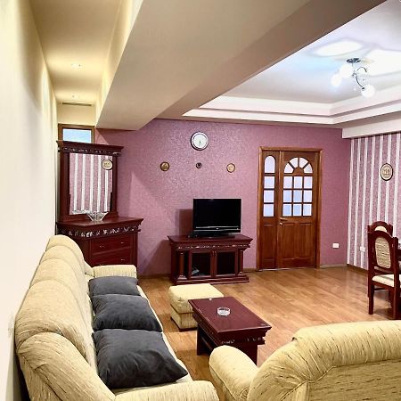 Apartments Emili Erevan Exterior foto