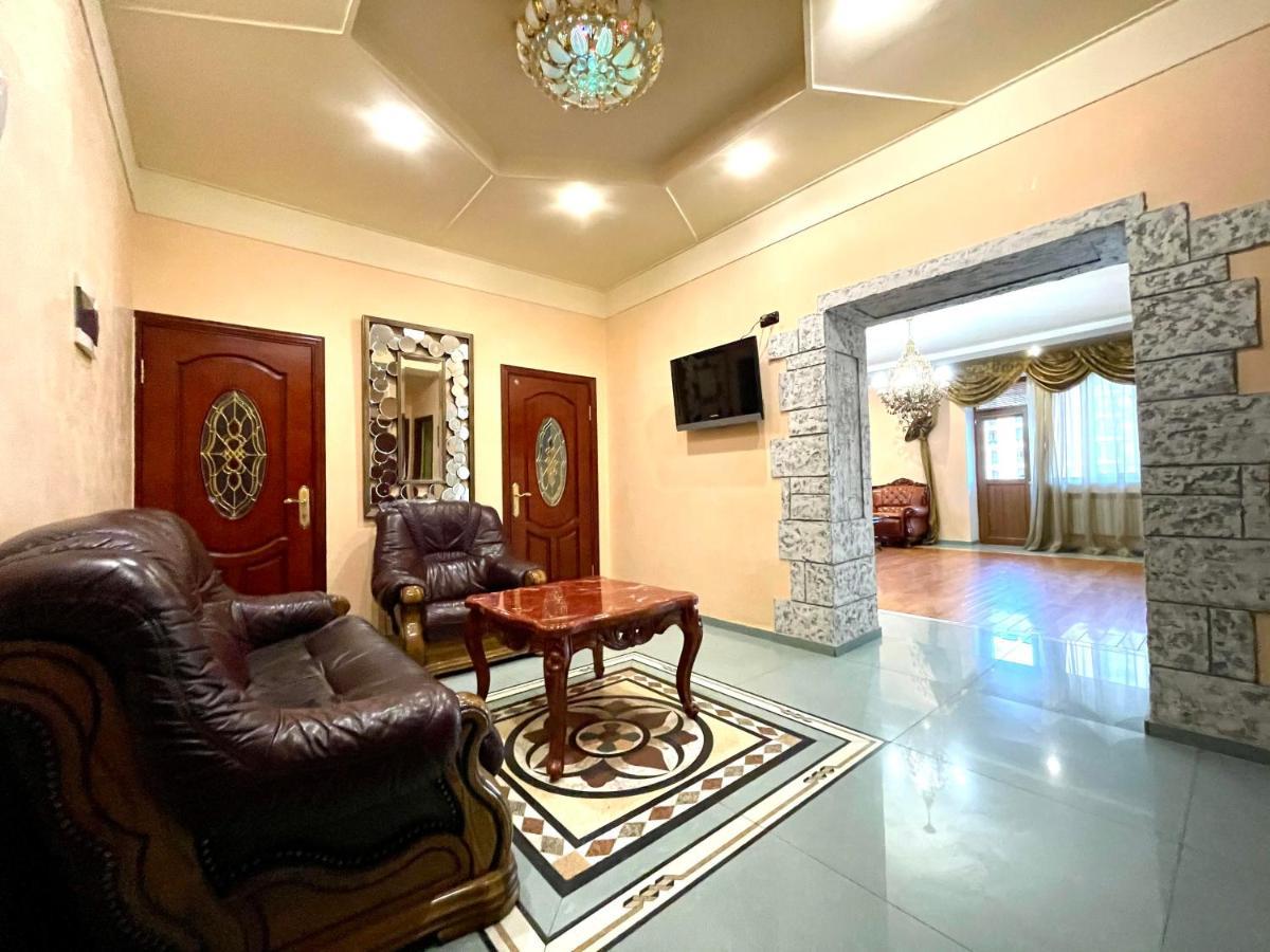 Apartments Emili Erevan Exterior foto