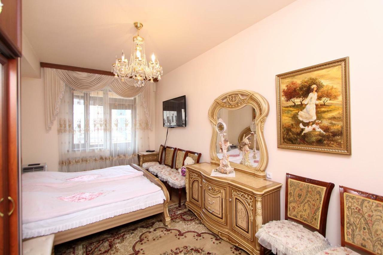 Apartments Emili Erevan Exterior foto